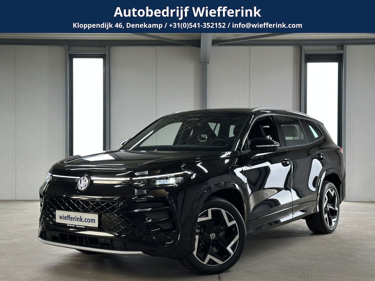 Volkswagen Tayron - 1.5 eHybrid R-Line | Trekhaak-pakket | Navigatie-pakket | Stoel- & stuurverwarming - AutoWereld.nl