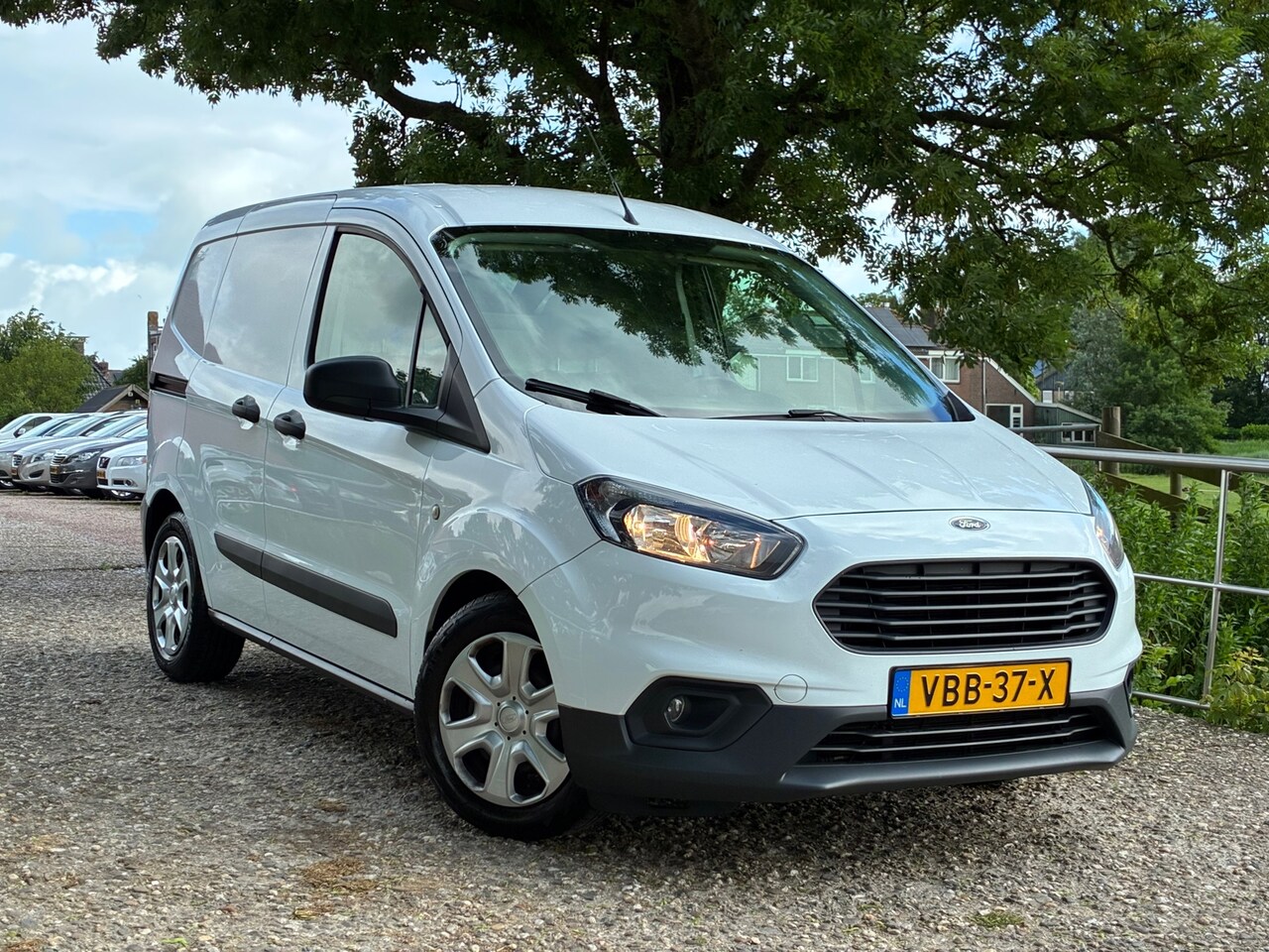 Ford Transit Courier - 1.5 TDCI Trend | Airco + Radio + Schuifdeur Nu € 6.975,- Ex BTW !!! - AutoWereld.nl