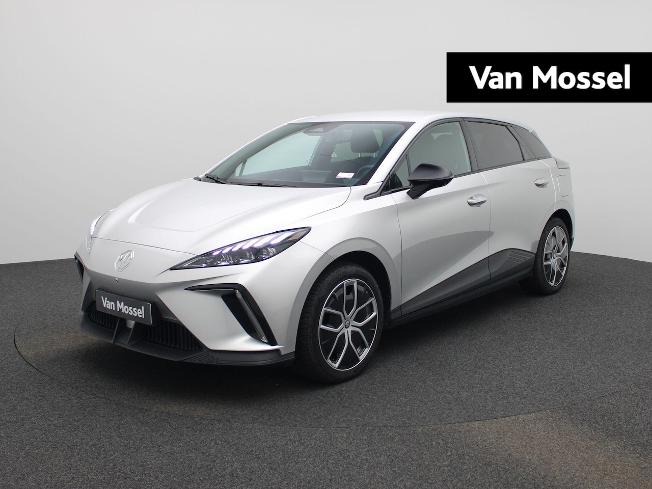 MG MG4 - 64 kWh Luxury - AutoWereld.nl