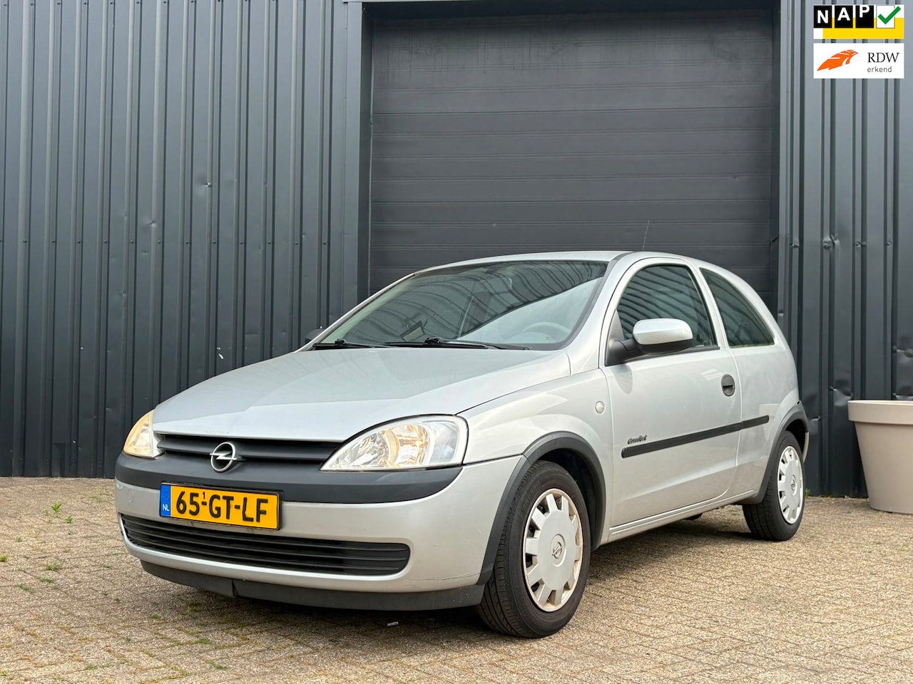 Opel Corsa - 1.2-16V Comfort AUTOMAAT APK tot 07-27 - AutoWereld.nl