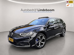 Volkswagen Passat Variant - 1.4 TSI PHEV GTE Pano, Acc, Trekhaak, All Season, Camera