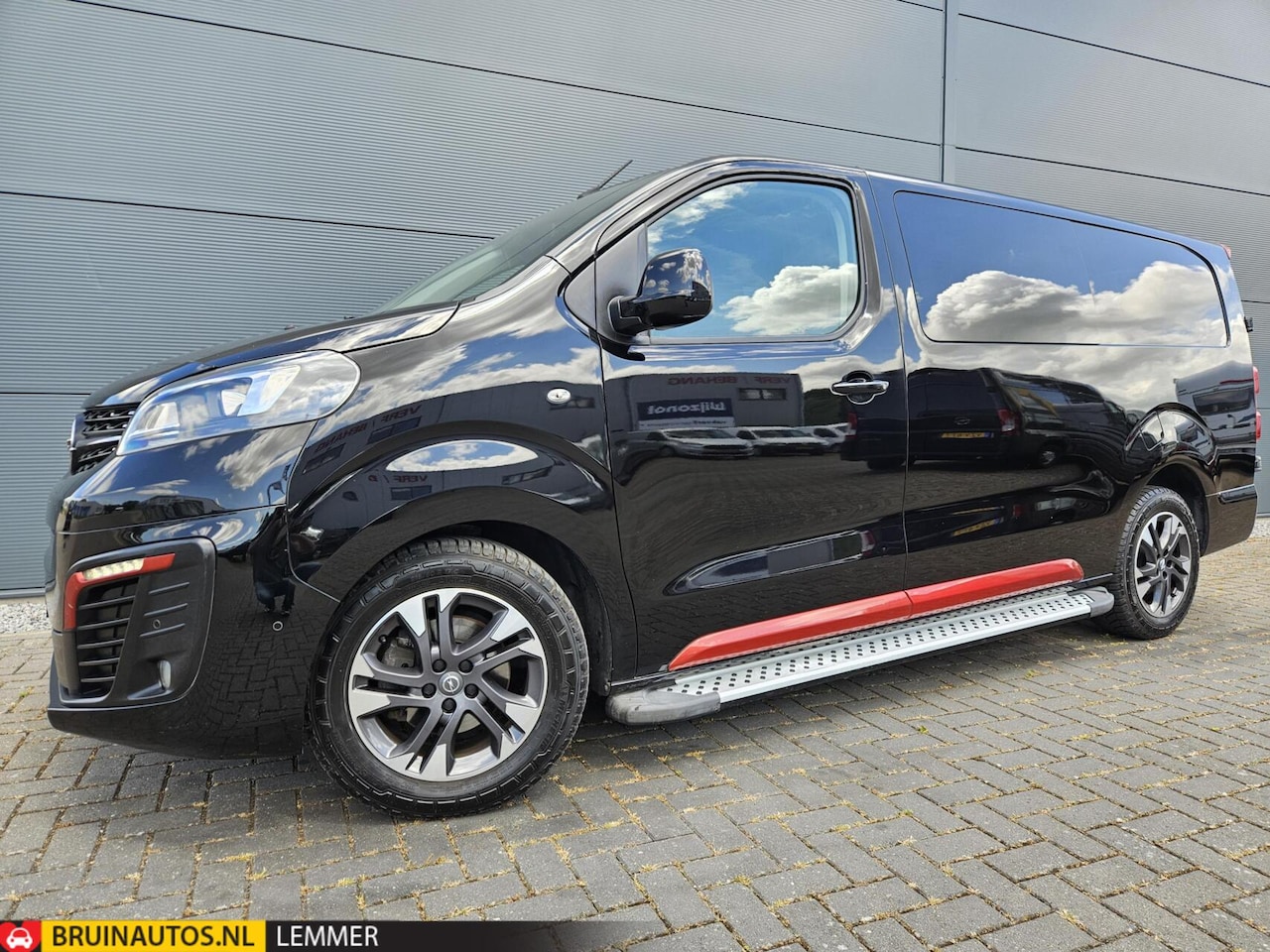 Opel Vivaro - 2.0 CDTI L3H1 DC Automaat 175pk - AutoWereld.nl
