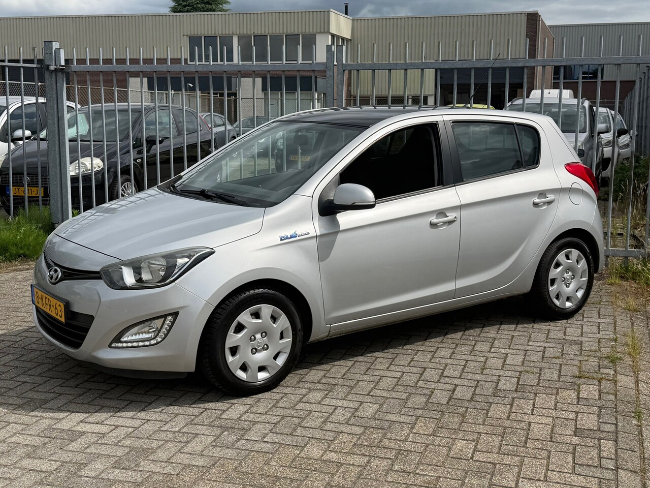 Hyundai i20 - 1.2i Go! 86PK 5 deurs! NL AUTO NAP! LED l Airco l MTF-stuur l Elek pakket l TOPSTAAT l DEA - AutoWereld.nl