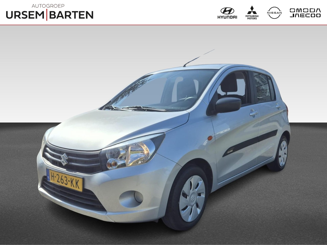 Suzuki Celerio - Comfort | Achterbank in delen neerklapbaar | Achterruitverwarming | Achterruitwisser en sp - AutoWereld.nl