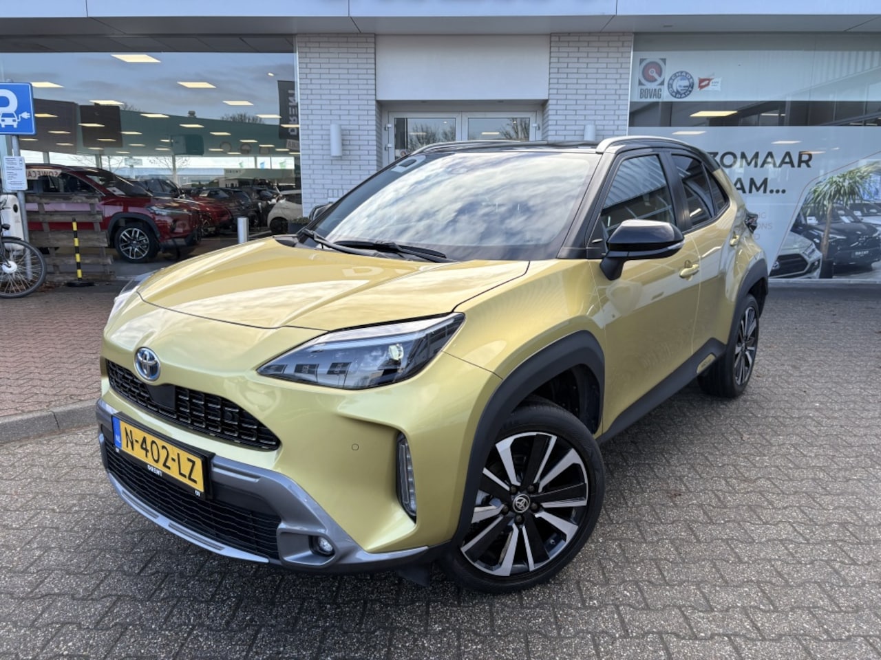 Toyota Yaris Cross - 1.5 Hybrid Launch Edition | JBL | HUD | Leder | Sensoren v/a | - AutoWereld.nl