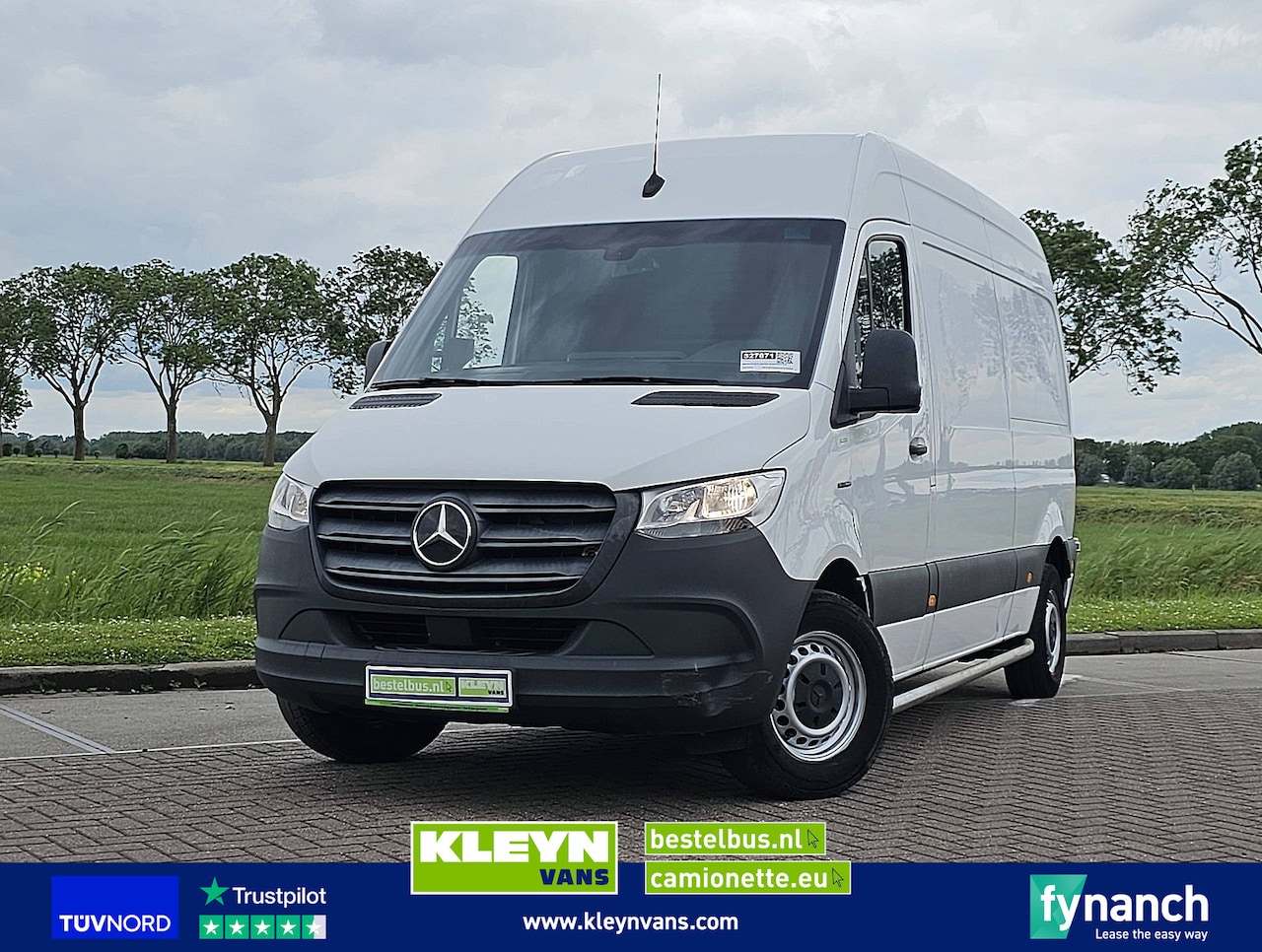 Mercedes-Benz eSprinter - 55 kWh ac automaat - AutoWereld.nl