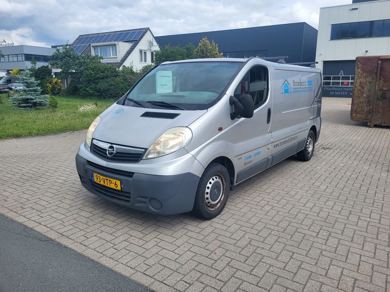 Opel Vivaro - 2.0 CDTI L2H1 DC AIRCO 6BAK LANG GRIJS 2008 - AutoWereld.nl