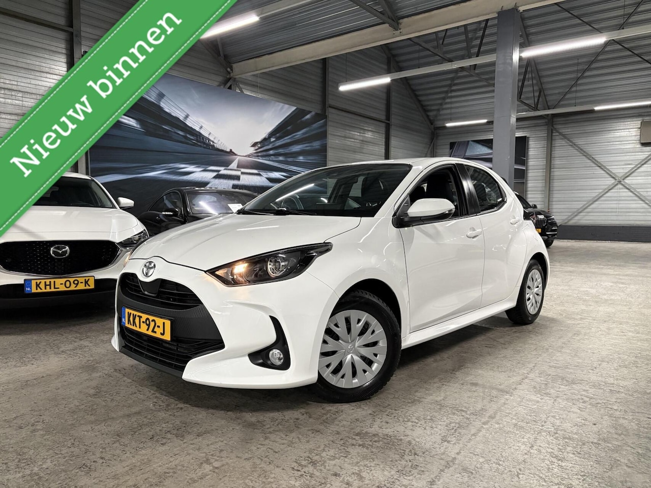 Toyota Yaris - 1.5 VVT-i Active | Carplay | Camera | A/C | ACC - AutoWereld.nl