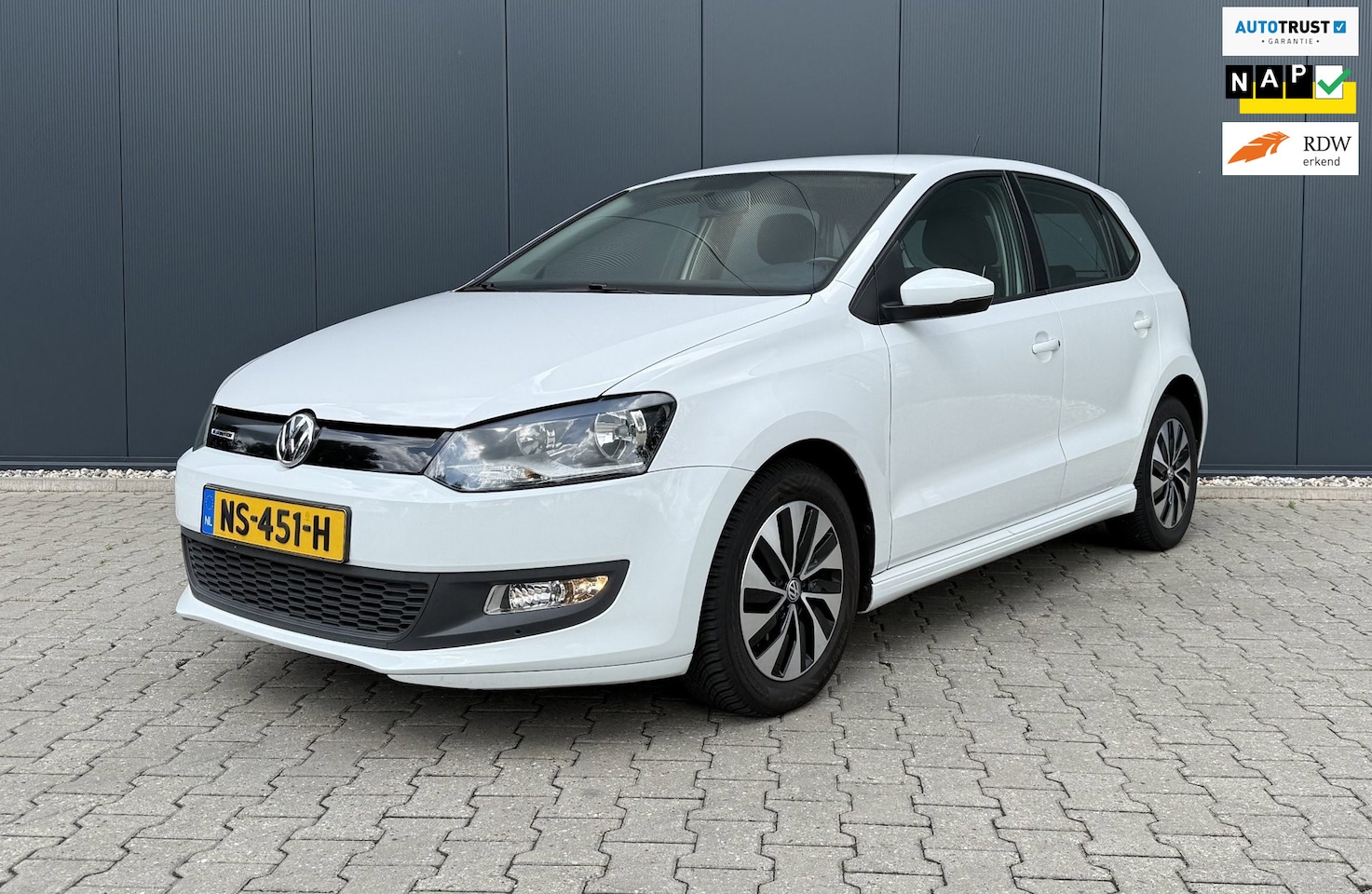 Volkswagen Polo - 1.0 BlueMotion Edition DSG Airco Cruise NAP - AutoWereld.nl