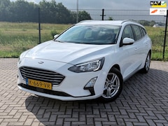 Ford Focus Wagon - 1.0 EcoBoost Hybrid Trend Edition Business | Trekhaak | camera | PDC | Carplay |