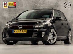 Volkswagen Golf - 2.0 GTI 211Pk Automaat (SCHUIFDAK, NAVIGATIE, DYNAUDIO, LEDER, CAMERA, STOELVERWARMING, SP