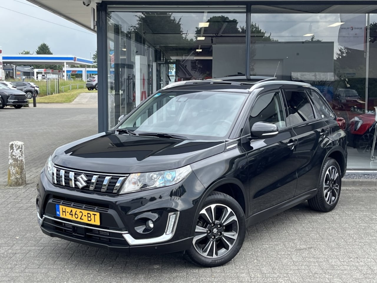 Suzuki Vitara - 1.0 B.jet Stijl Pano Automaat - AutoWereld.nl