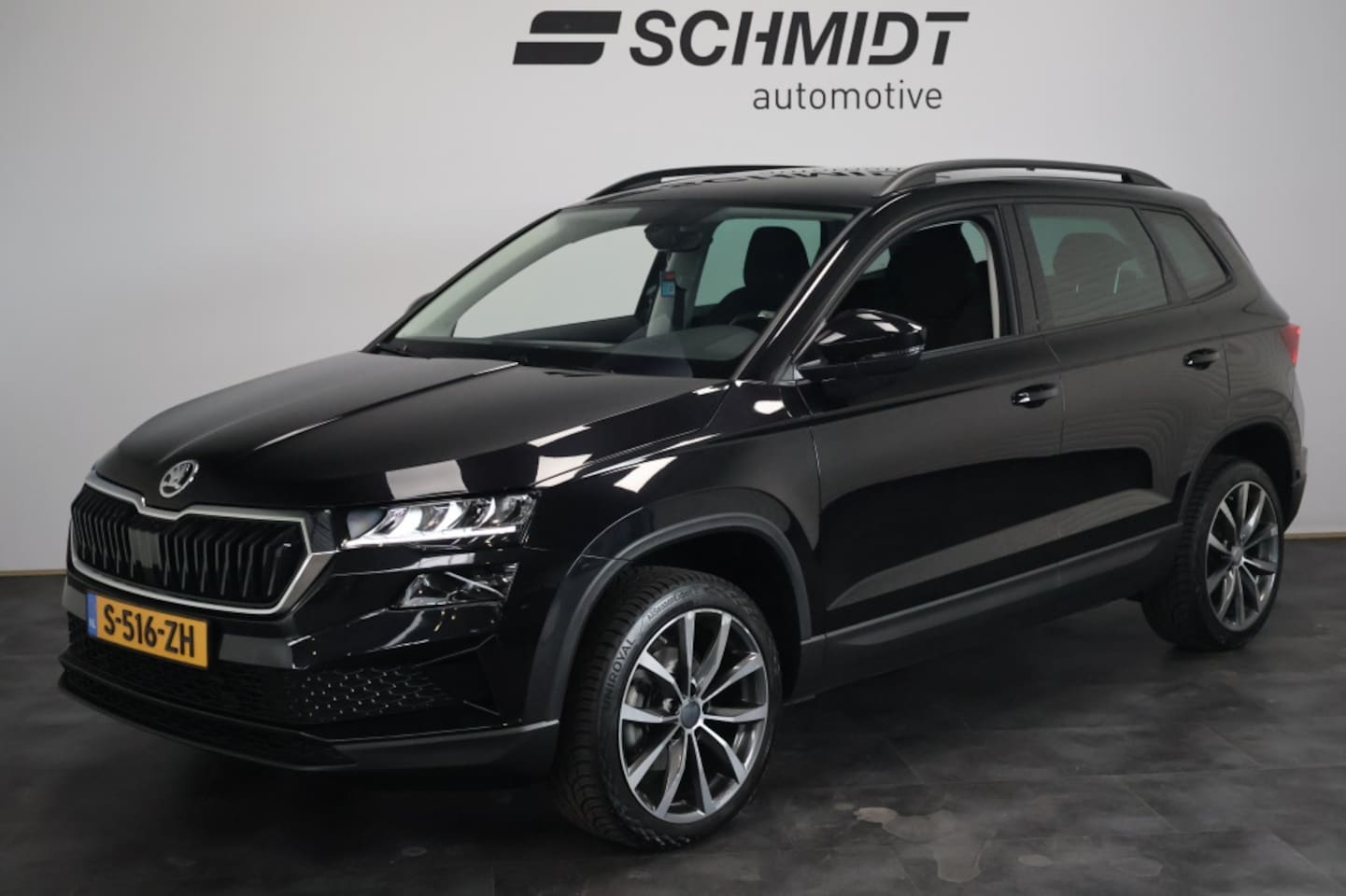 Skoda Karoq - 1.0 TSI Business Edition | LED | Navigatie | Carplay | Keyless - AutoWereld.nl