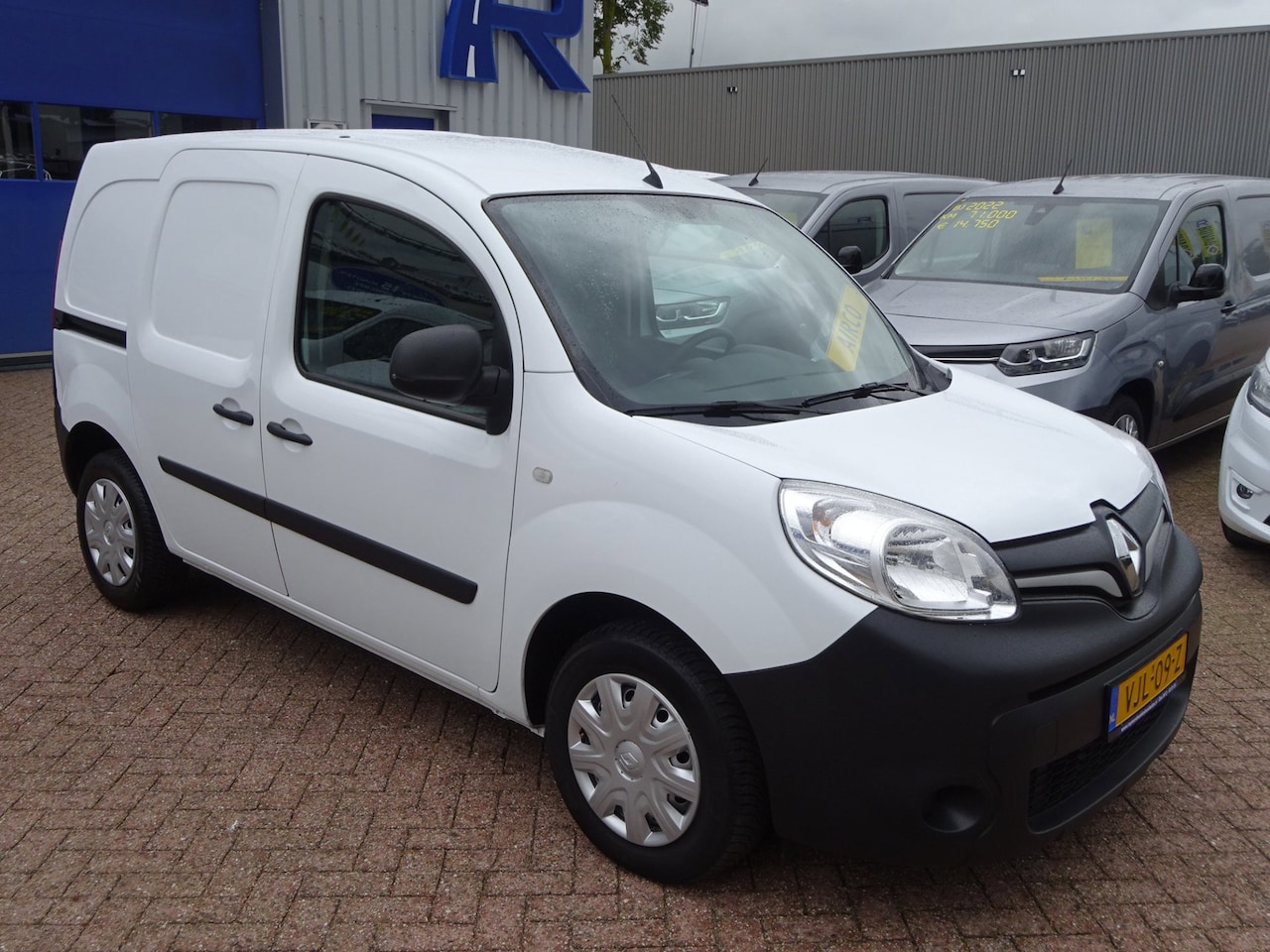 Renault Kangoo - 1.5 Blue dCi 80 Comfort AIRCO CRUISE NAVIGATIE 6 BAK - AutoWereld.nl