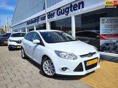 Ford Focus - 1.0 EcoBoost Titanium / Airco / Bluetooth / Lichtmetalen velgen /
