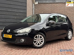 Volkswagen Golf - 1.2 TSI Highline BlueMotion | Trekhaak | Cruise | Airco | NAP