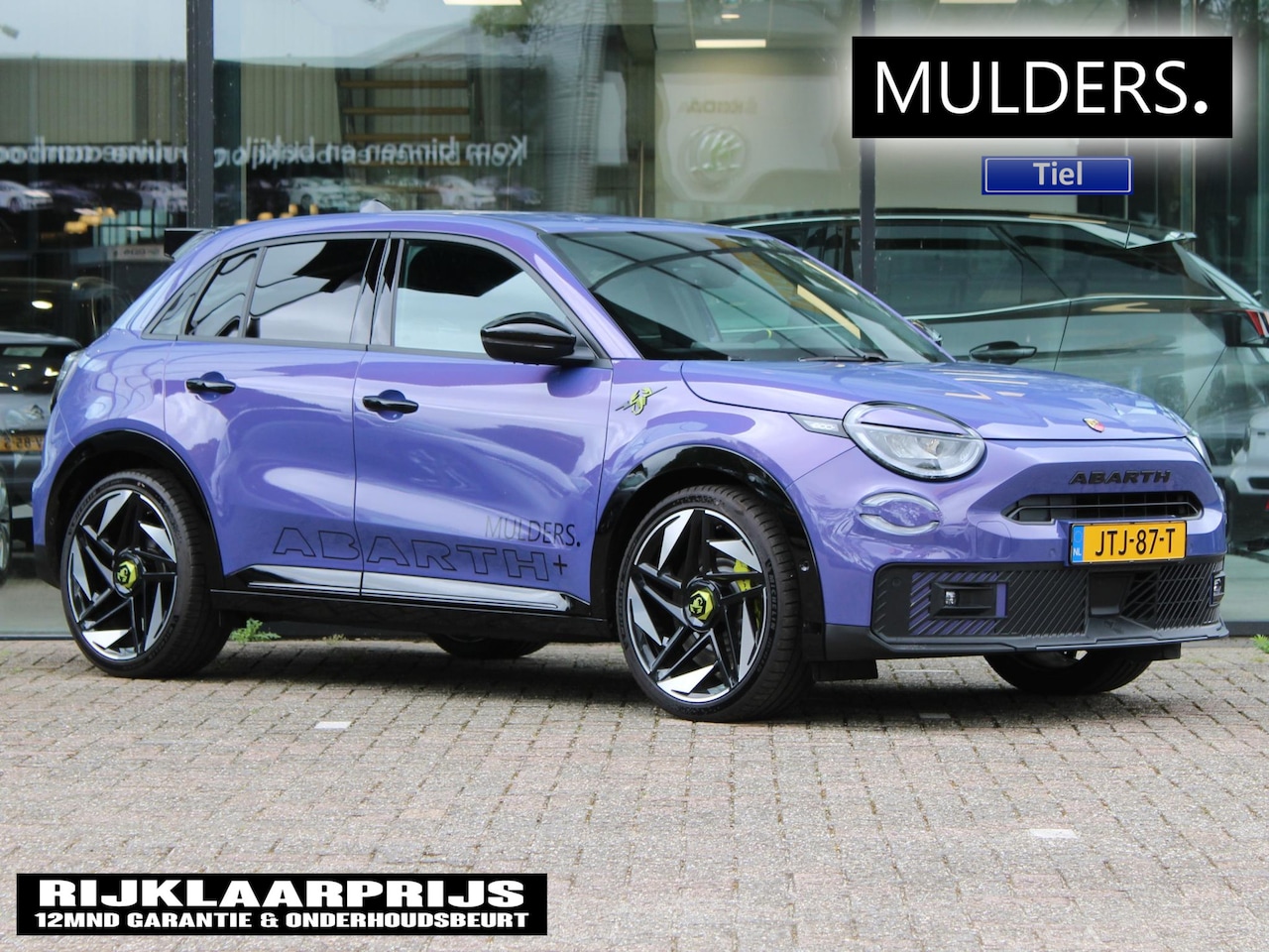 Fiat 600e - Abarth Scorpionissima 54 kWh | Navi / Alcantara / Camera - AutoWereld.nl