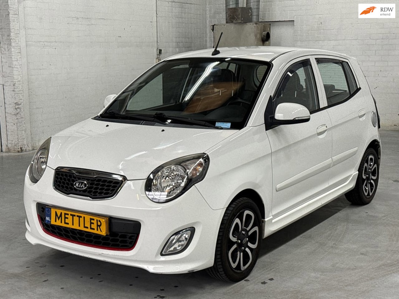 Kia Picanto - 1.1 ShoebybyKia | Clima | Airco | Leder | Elektrische ramen - AutoWereld.nl