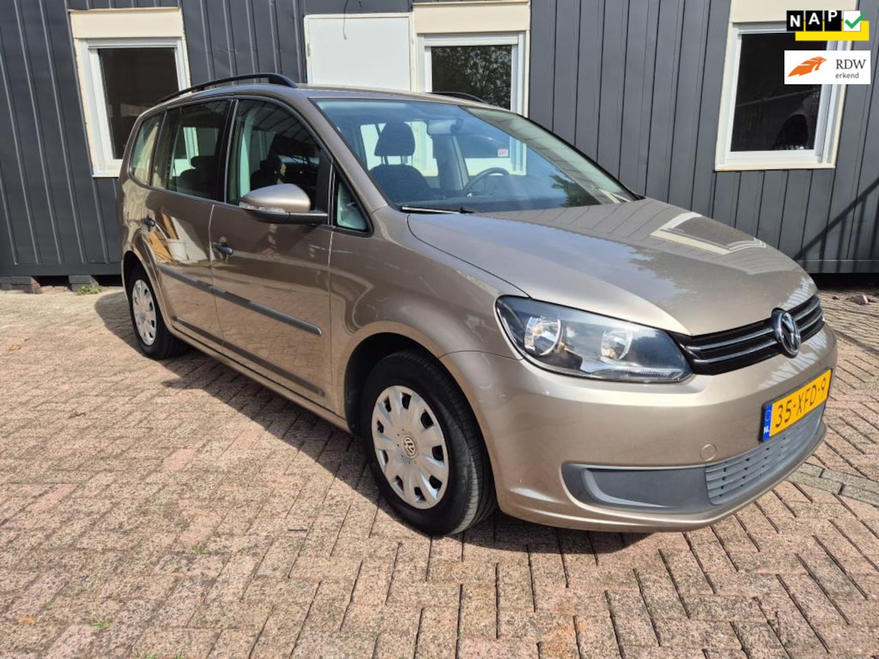 Volkswagen Touran - 1.2 TSI 7persoons / 2e EIGENAAR / CRUISE CTRL / AIRCO / PDC / Start/Stop / Elektr. Pakket - AutoWereld.nl
