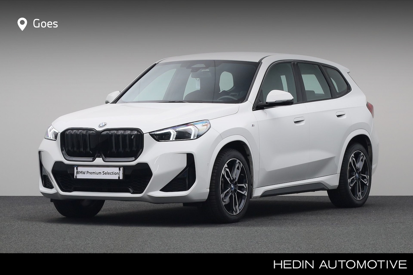 BMW iX1 - xDrive30 Launch Edition 67 kWh M-Sport | Stuurwielrand verwarmd | Comfort Access | Elektri - AutoWereld.nl