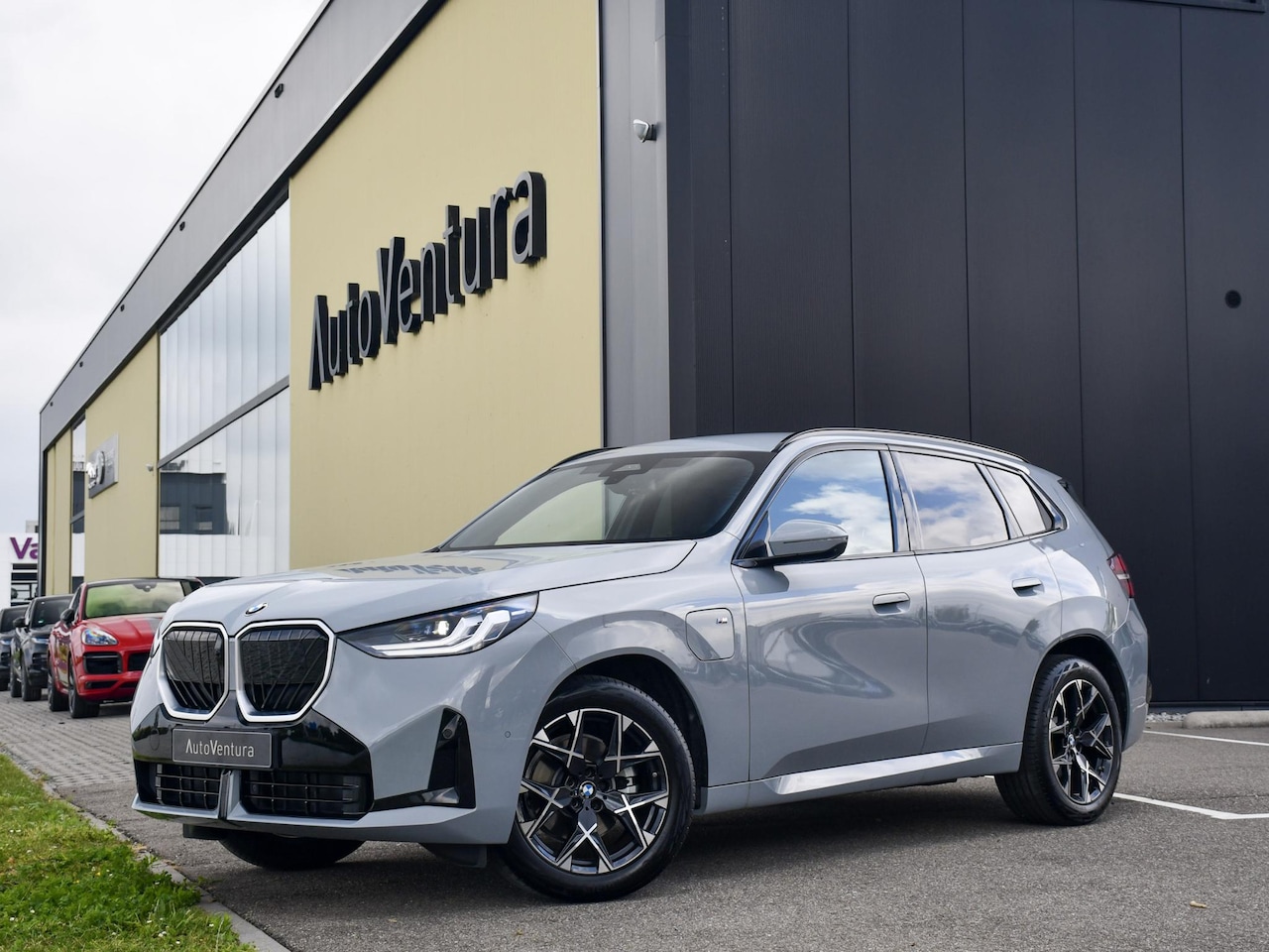 BMW X3 - 30e xDrive | M Sport | Stuurwielverwarming | Head-Up | Driving Assistant Plus | 360 Camera - AutoWereld.nl