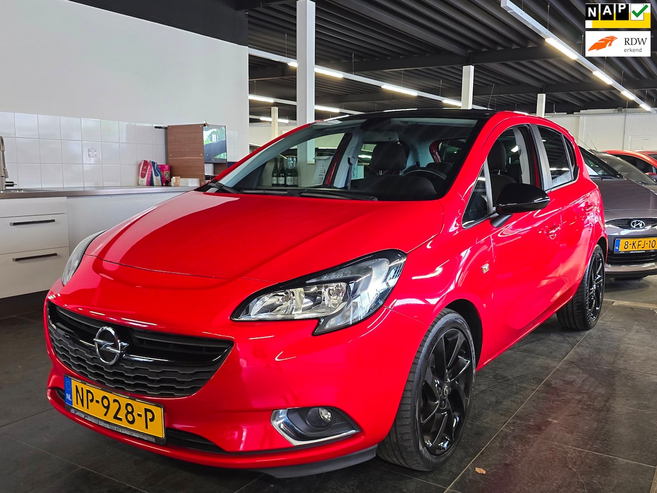 Opel Corsa - 1.4 Online Edition/AIRCO/CRUISE/N.A.P/5-DEURS/ - AutoWereld.nl