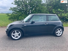 MINI 3-Deurs - 1.6 Cooper Chili Airco Panoramadak. NWE .A P K