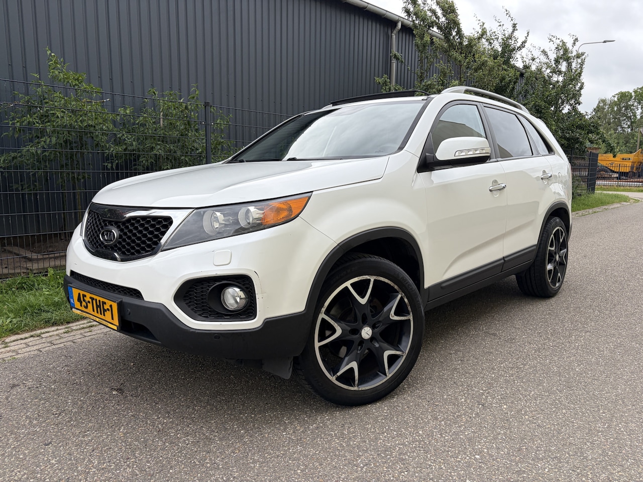 Kia Sorento - 2.4 X-clusive / AUTOMAAT / LEER / PANORAMADAK / 2000KG TREKGEWICHT / 166dkm! NAP! - AutoWereld.nl