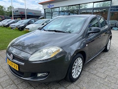 Fiat Bravo - 1.4 Edizione Prima AIRCO NW APK BJ 2007