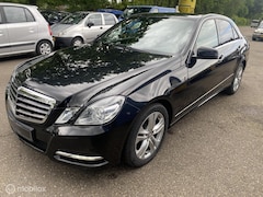 Mercedes-Benz E-klasse - 350 CGI 306PK Avantgarde 91.DKM AUT LEDER NAVI CRUISE PDC