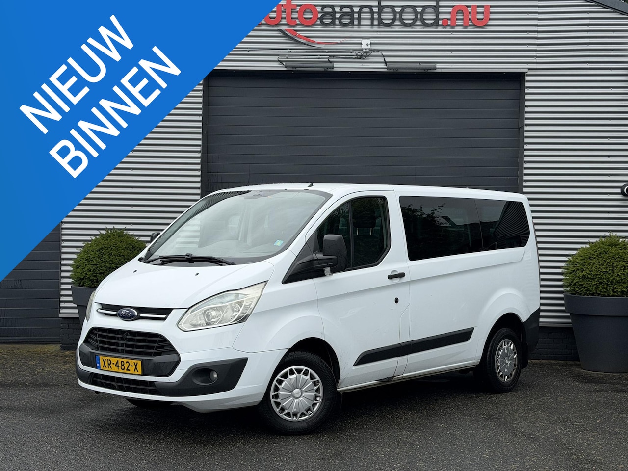 Ford Transit Custom - 300 2.2 TDCI L1H1 Trend 9 Pers | Airco | Xenon | Trekhaak | - AutoWereld.nl