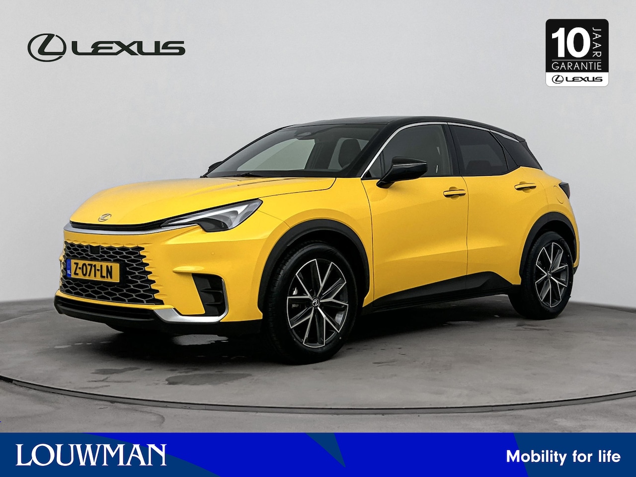 Lexus LBX - Emotion 2WD | Apple Carplay | Stoel & Stuurverwarming | Adaptive Cruise control | - AutoWereld.nl