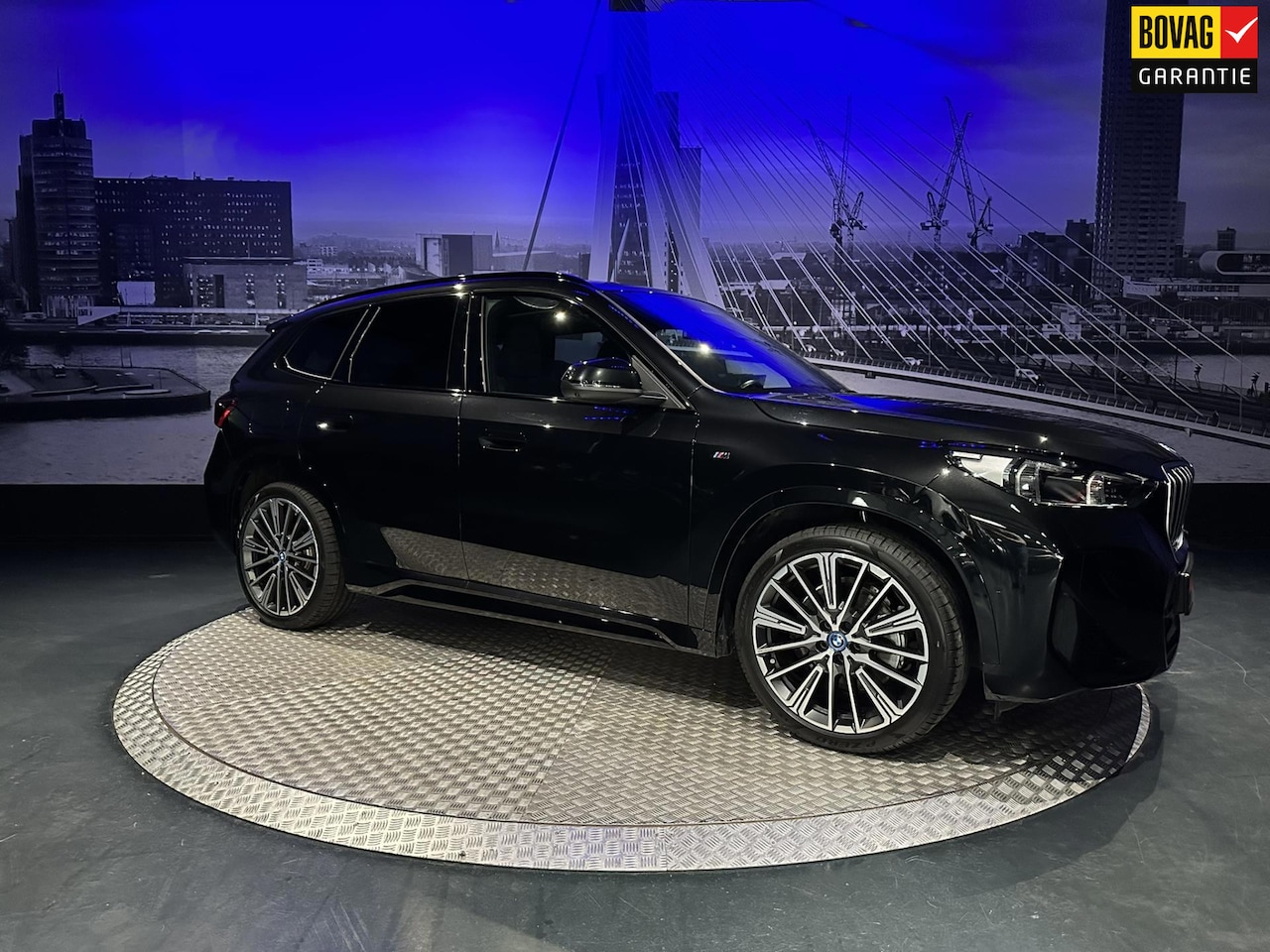 BMW X1 - XDrive25e M-Pakket *Pano*HUD*360camera*DriveAssPro* - AutoWereld.nl