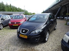 SEAT Altea XL - 1.4 TSI Businessline COPA Airco Clima Navi Multimedia