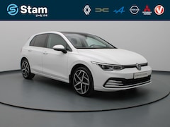 Volkswagen Golf - eTSI R-Line 150pk Camera | Adapt. Cruise | Parkeersens. v+a | Stoelverw. | Trekhaak elektr