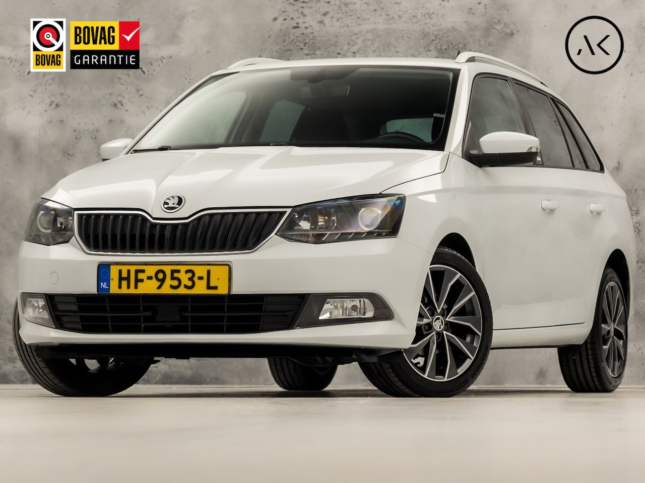 Skoda Fabia Combi - 1.2 TSI Sport (APPLE CARPLAY, NAVIGATIE, CLIMATE, STOELVERWARMING, SPORTSTOELEN, PARKEERSE - AutoWereld.nl