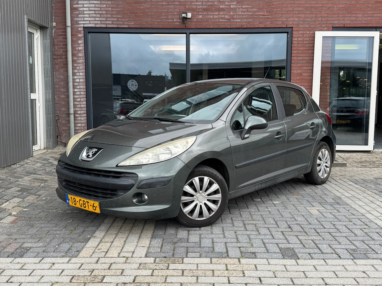 Peugeot 207 - 1.4 VTi Cool 'n Blue | Airco | Cruise | 01-2027 APK | - AutoWereld.nl