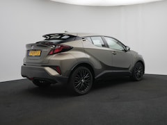 Toyota C-HR - 1.8 Hybrid Active | 18" Lichtmetalen velgen | Parkeercamera | Cruise Control Adaptief |