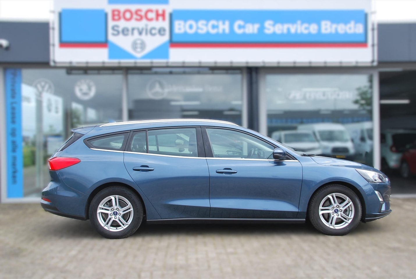 Ford Focus Wagon - 1.0 EcoBoost Titanium Business 1.0 EcoBoost 125pk Titanium Business - AutoWereld.nl