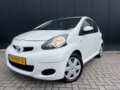 Toyota Aygo - 1.0-12V Comfort Navigator Airco/Navi/Apk06-2027
