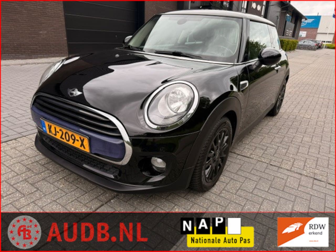 MINI 3-Deurs - 1.5 Cooper Pepper|AIRCO|SPORT VLG|START/STOP|CRUISE| - AutoWereld.nl
