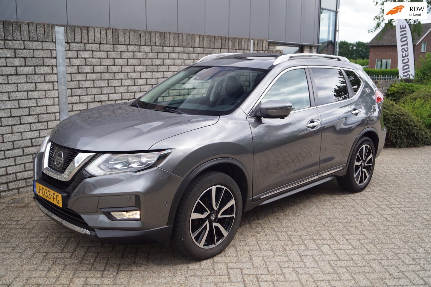 Nissan X-Trail - 1.6 DIG-T Tekna Leder Stoel/Stuur en A Bankver Navi Camera Clima Cruise Dodehoek LED Kopl - AutoWereld.nl