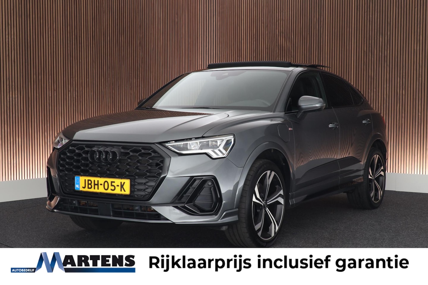 Audi Q3 Sportback - 45 TFSI e 245pk S Edition Trekhaak 360Camera Elek.stoelen Stoelverwarming Keyless Panorama - AutoWereld.nl