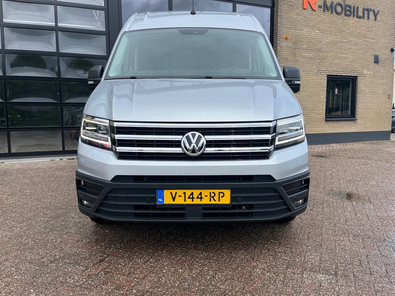 Volkswagen Crafter - 35 TDI L3H3 DC Highline ,Automaat, MARGE - AutoWereld.nl