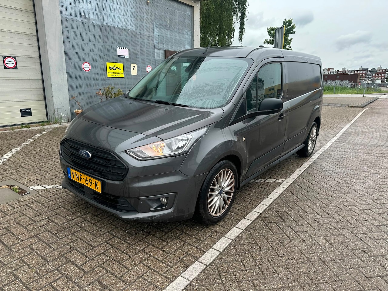 Ford Transit Connect - 1.5 EcoBlue L2 Trend AUTOMAAT - AutoWereld.nl