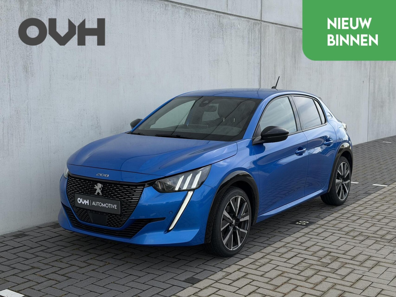 Peugeot 208 - 1.2 GT | Virtual | Navi | CarPlay | Camera - AutoWereld.nl