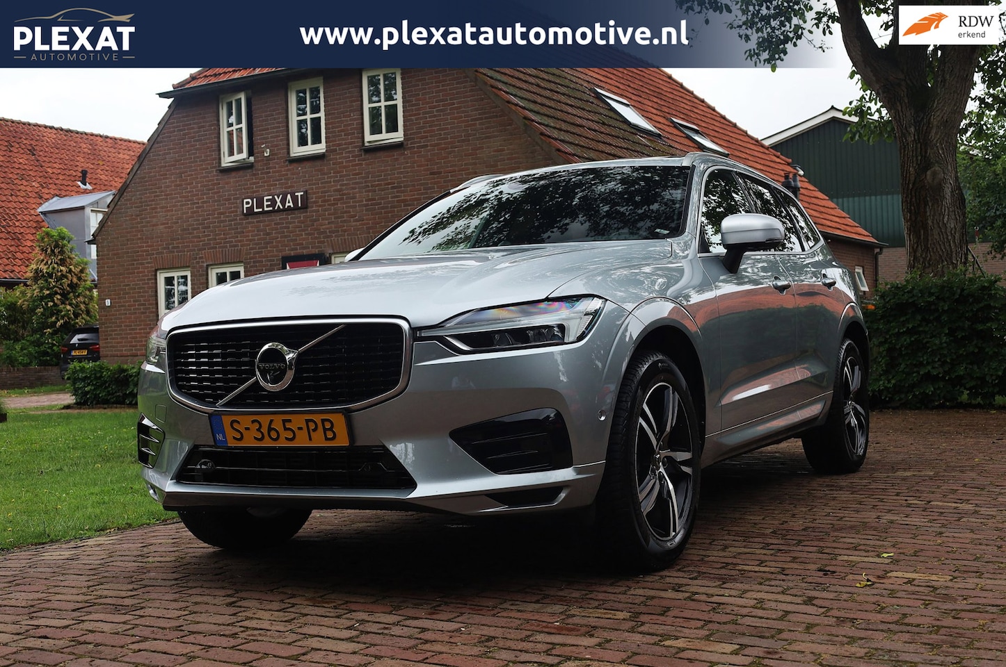 Volvo XC60 - 2.0 T5 AWD R-Design Aut. | Panorama | Adap. Cruis | Bowers & Wilkins | Stoelverwarming | M - AutoWereld.nl