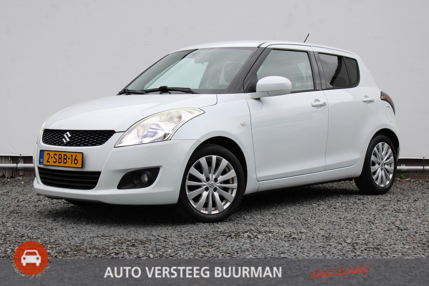 Suzuki Swift - 1.2 Exclusive EASSS Cruise/Climate Control, Stoelverwarming, Keyless, Sensoren, Dealeronde - AutoWereld.nl