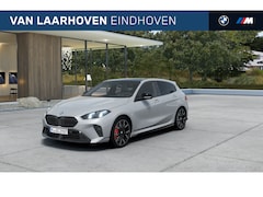 BMW 1-serie - 120 M Sport Automaat / Panoramadak / Achteruitrijcamera / Sportstoelen / Comfort Access /