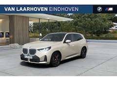 BMW X3 - 30e xDrive M Sport Automaat / Panoramadak / Trekhaak / Sportstoelen / Comfort Access / Par